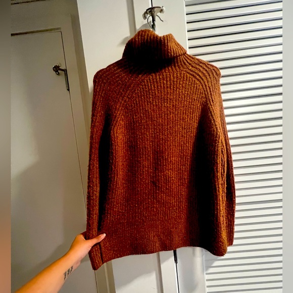 Madewell 60% wool turtleneck - Picture 3 of 3